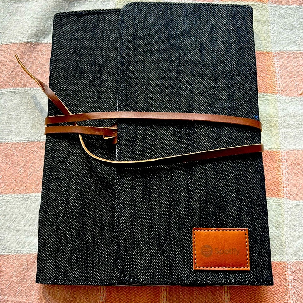 Spotify ipad  case/pouch